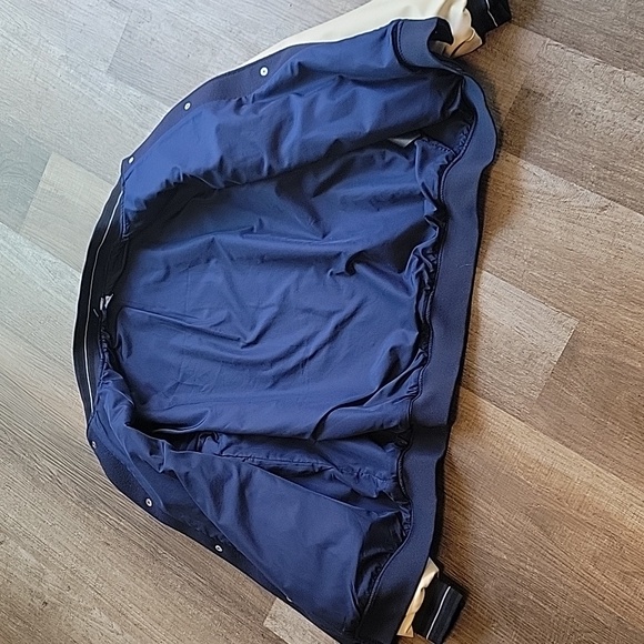 Divided Bomber jacket - Picture 2 of 5